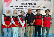 Mahasiswa KKN-T Keterbukaan Informasi Publik Unhas Gelar Seminar Program Kerja di Desa Lekopancing